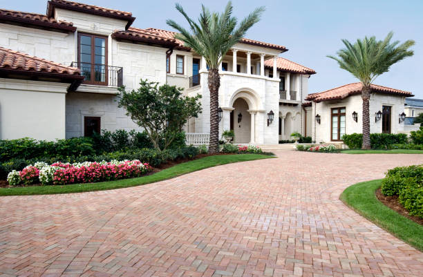 Best Local Driveway Pavers  in Independence, MO
